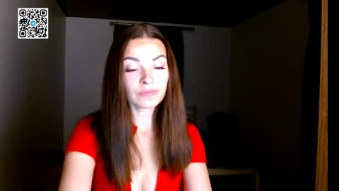 Lana online show from June 1, 2026, 7:59 pm
