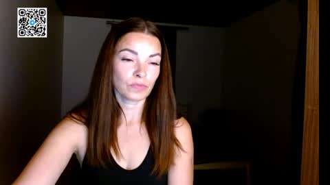 Lana online show from June 7, 2026, 7:39 pm