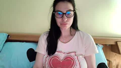 Ivory online show from December 13, 2024, 5:32 pm