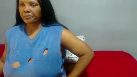 IVORYTITS48 online show from March 10, 2025, 5:11 am