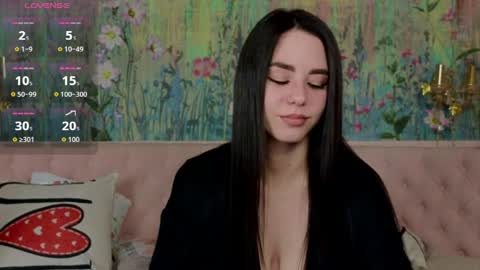 ivorywood_ online show from April 21, 2026, 7:50 pm