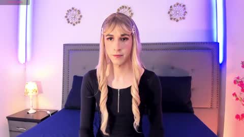 ivi rosse  online show from April 7, 2026, 2:17 pm