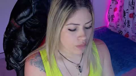 Diana Rojas  online show from October 22, 2025, 12:33 am