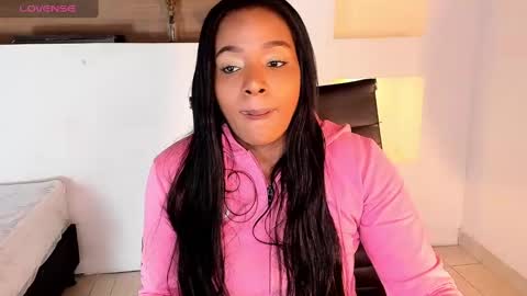 i v y  b l i s s online show from January 19, 2025, 12:28 pm