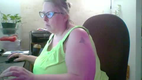 Snapshot of ivyjane3522 chatting on May 25, 2026, 7:31 pm ivyjane3522 online show from May 25, 2026, 7:31 pm