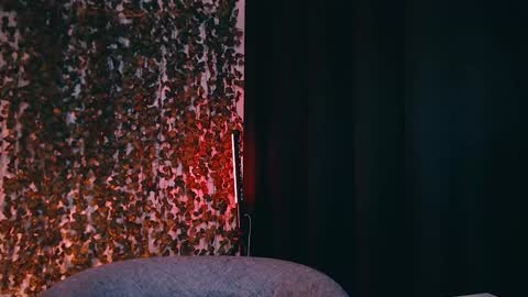 Miss Ivy online show from January 19, 2025, 4:25 pm