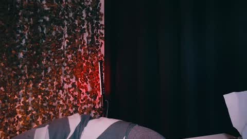 Miss Ivy online show from January 19, 2025, 10:28 pm