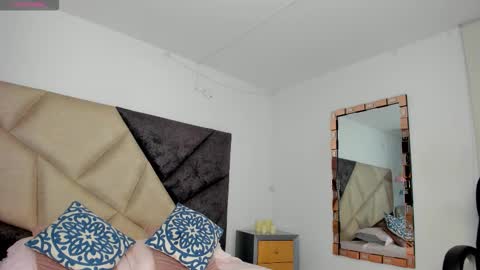 IVY  online show from March 6, 2026, 12:01 pm