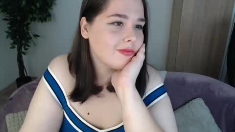 Ivy online show from October 6, 2025, 8:01 am