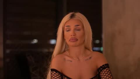 IvyRowa online show from March 6, 2026, 6:37 pm