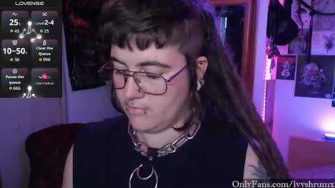 Snapshot of ivyshrumx chatting on September 26, 2025, 2:04 am Ivy ShrumX online show from September 26, 2025, 2:04 am