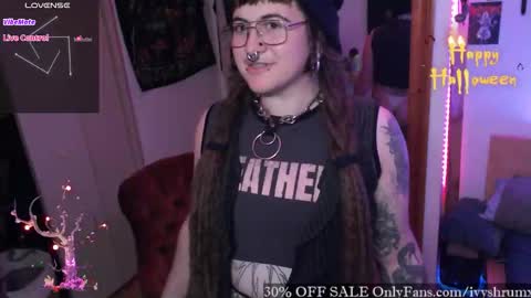 Snapshot of ivyshrumx chatting on October 31, 2025, 2:12 am Ivy ShrumX online show from October 31, 2025, 2:12 am