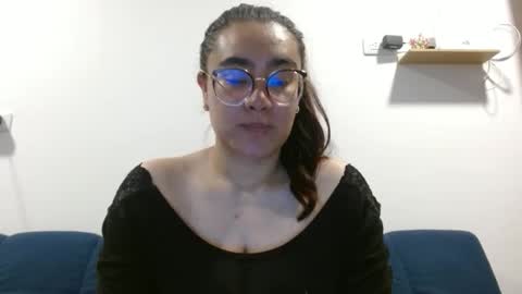 Snapshot of ivyy1_ chatting on May 1, 2026, 3:22 am Ivy online show from May 1, 2026, 3:22 am