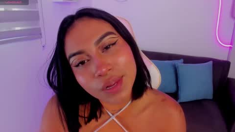 ivyy_moon online show from September 20, 2025, 7:48 pm