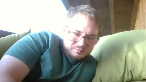 iwantfucknow online show from April 27, 2026, 5:11 pm