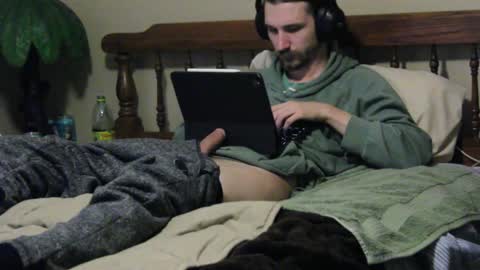 iwhitesmurf online show from November 12, 2025, 4:13 am