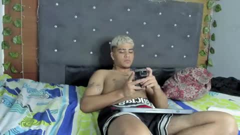 izaack online show from January 6, 2025, 6:58 am