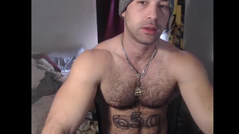 izak144 online show from February 16, 2025, 5:37 pm