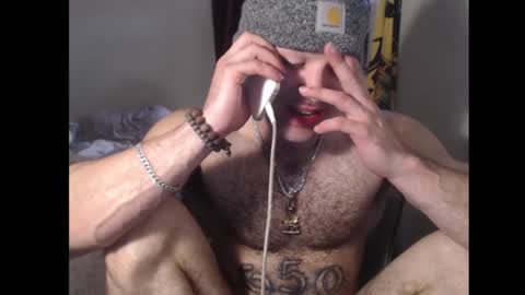 izak144 online show from February 18, 2025, 9:31 pm