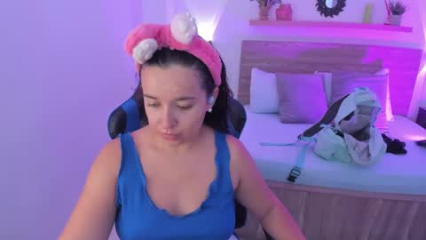 Iza online show from September 18, 2025, 1:13 pm