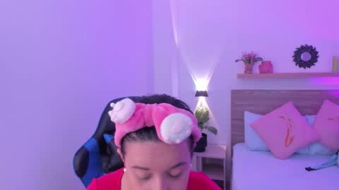 Iza online show from October 6, 2025, 12:46 pm