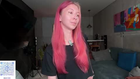 Snapshot of izi_fox chatting on July 30, 2026, 11:31 am izi online show from July 30, 2026, 11:31 am