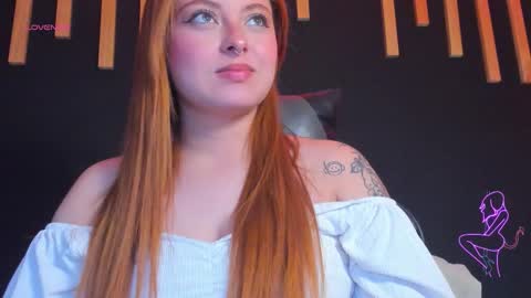 hot izys online show from September 18, 2025, 5:53 am