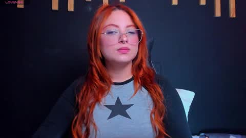 hot izys online show from April 19, 2026, 6:46 am