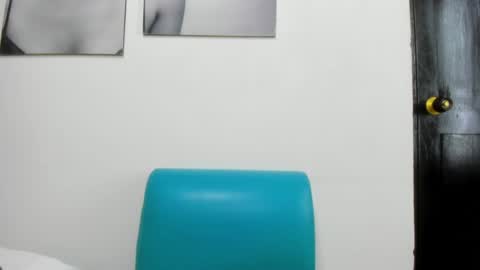 Izzy online show from January 15, 2025, 8:16 pm