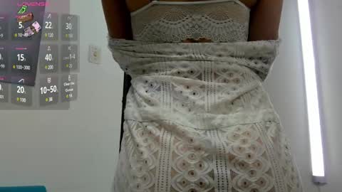 Izzy online show from February 6, 2025, 3:20 pm