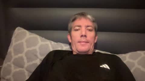 J32821 online show from January 11, 2026, 3:55 am