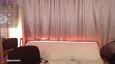 Hey im Jaxxxon check my info     online show from June 18, 2026, 1:26 pm