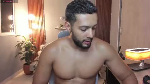 Snapshot of j_calix chatting on July 1, 2026, 1:40 am Calix Independient model Insta and twt Calixsnake online show from July 1, 2026, 1:40 am