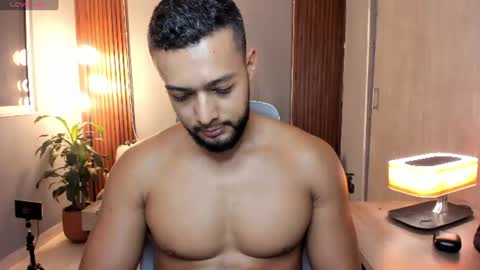 Snapshot of j_calix chatting on July 9, 2026, 9:08 pm Calix Independient model Insta and twt Calixsnake online show from July 9, 2026, 9:08 pm