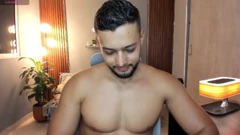 Snapshot of j_calix chatting on July 22, 2026, 10:01 pm Calix Independient model Insta and twt Calixsnake online show from July 22, 2026, 10:01 pm