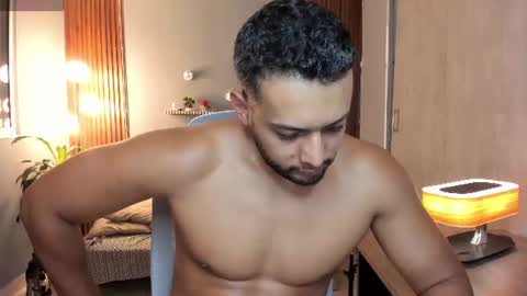 Snapshot of j_calix chatting on July 28, 2026, 8:52 pm Calix Independient model Insta and twt Calixsnake online show from July 28, 2026, 8:52 pm