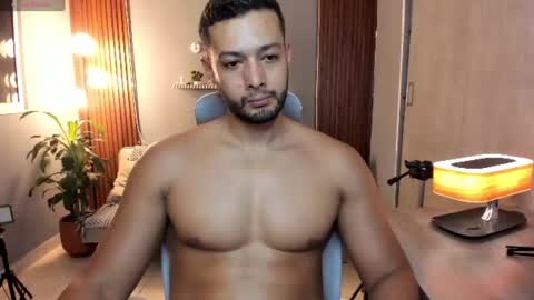 Snapshot of j_calix chatting on July 31, 2026, 1:05 am Calix Independient model Insta and twt Calixsnake online show from July 31, 2026, 1:05 am