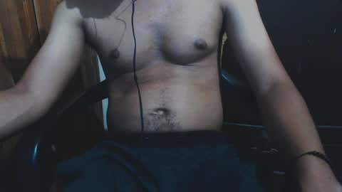 Snapshot of j_castello chatting on April 26, 2026, 2:09 am J online show from April 26, 2026, 2:09 am