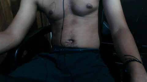 Snapshot of j_castello chatting on May 3, 2026, 1:33 am J online show from May 3, 2026, 1:33 am