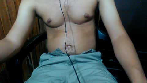 Snapshot of j_castello chatting on May 21, 2026, 2:18 am J online show from May 21, 2026, 2:18 am