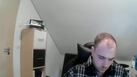 Snapshot of j_german783377 chatting on January 11, 2025, 1:01 pm here4y online show from January 11, 2025, 1:01 pm