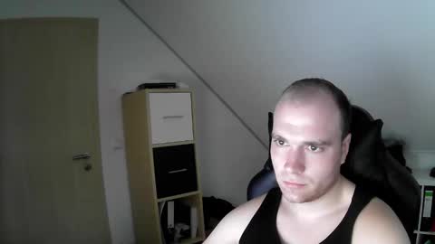 Snapshot of j_german783377 chatting on November 15, 2025, 10:56 am here4y online show from November 15, 2025, 10:56 am