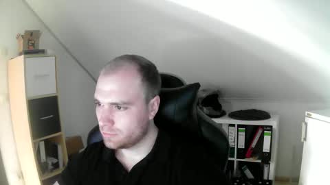 Snapshot of j_german783377 chatting on January 17, 2026, 11:59 am here4y online show from January 17, 2026, 11:59 am