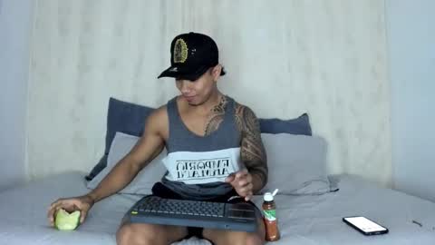 i am juan musiry independent model  online show from February 12, 2025, 6:40 am