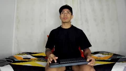 i am juan musiry independent model  online show from March 7, 2025, 6:13 am