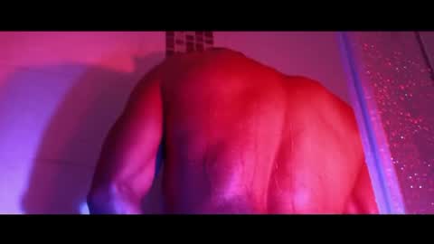 i am juan musiry independent model  online show from October 21, 2025, 6:25 am