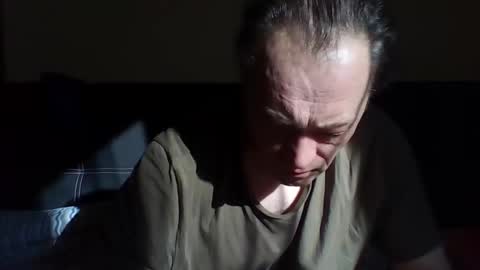 Tomek online show from March 6, 2026, 8:44 am