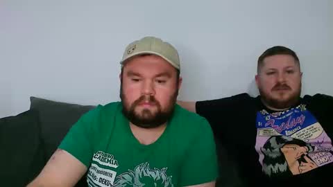 ja_couple online show from April 19, 2026, 3:11 pm