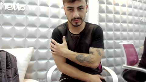 JACK DANIEL online show from October 8, 2025, 1:53 pm