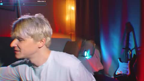 brestonsweet online show from November 11, 2025, 5:40 am